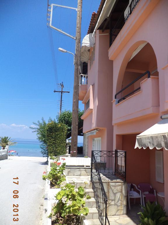 Polychrono Beach Hotel Oda fotoğraf