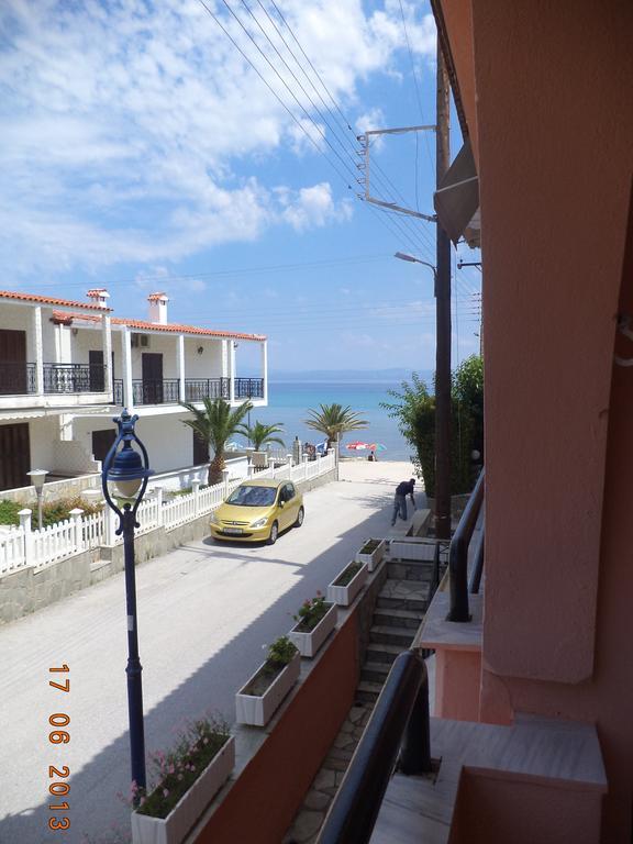 Polychrono Beach Hotel Oda fotoğraf